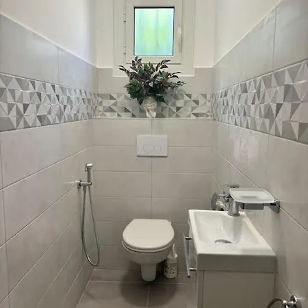 Lejlighed T3 Renove Proche Mer, Aeroport Et Gare ! Saint-Laurent-du-Var
